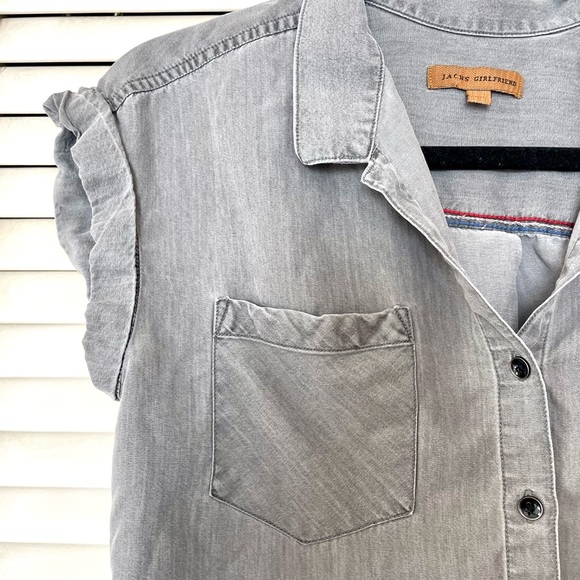 Jachs Girlfriend tencel button down, size XS (but fits up to a medium) - Picture 4 of 5